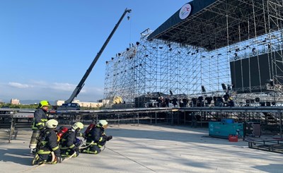 中市消防局針對跨年舞台周邊進行實地搶救演練